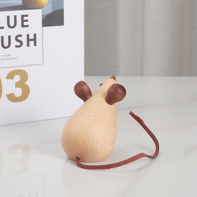 Wooden mouse figurine