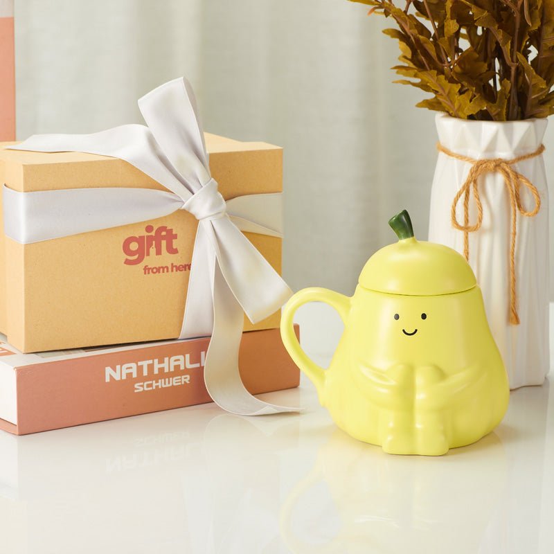 Adorable Pear Yellow Color Ceramic Coffee Mug Gift Set