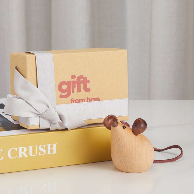 wooden mouse figurine gift set packaging
