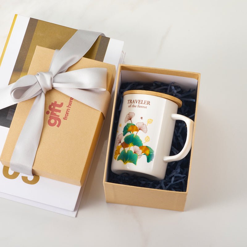 Traveler of the Forest ceramic mug with lid in gift box